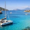 Quelle destination catamaran en août choisir ?